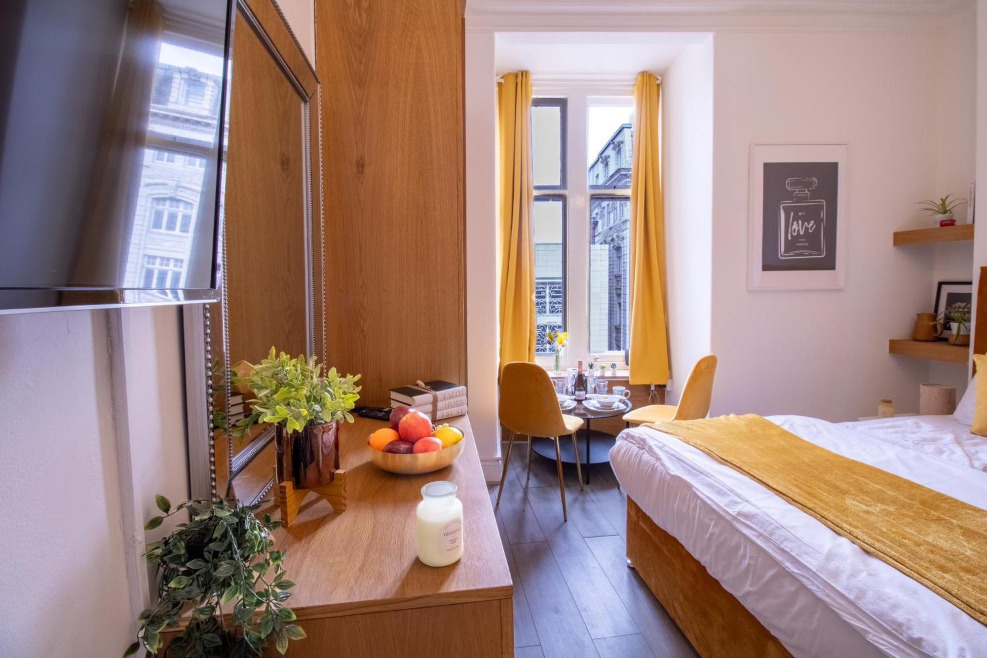 Spacious Studio Apartment On Oxford Street 9Gc Londýn Exteriér fotografie